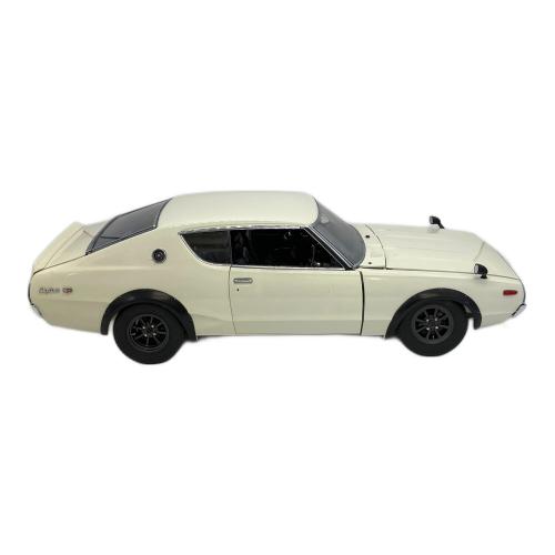 ディアゴスニテーニ スカイライン2000GT-R 「KPGC110」 ケンメリ 1/8スケール モデルカー