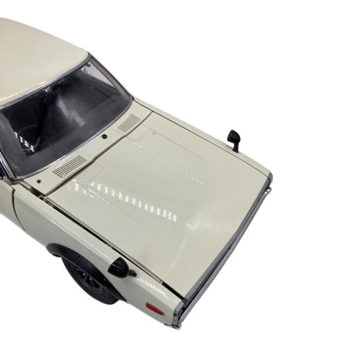 ディアゴスニテーニ スカイライン2000GT-R 「KPGC110」 ケンメリ 1/8スケール モデルカー