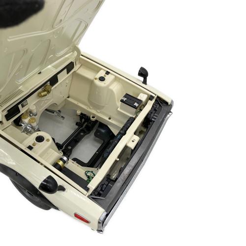 ディアゴスニテーニ スカイライン2000GT-R 「KPGC110」 ケンメリ 1/8スケール モデルカー