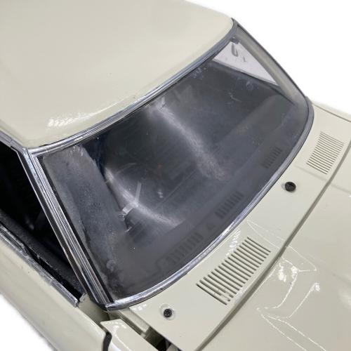 ディアゴスニテーニ スカイライン2000GT-R 「KPGC110」 ケンメリ 1/8スケール モデルカー