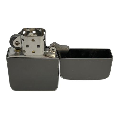 ZIPPO (ジッポ) オイルライター 2001年製 JOHN PLAYER SPECIAL シリアルナンバー0007