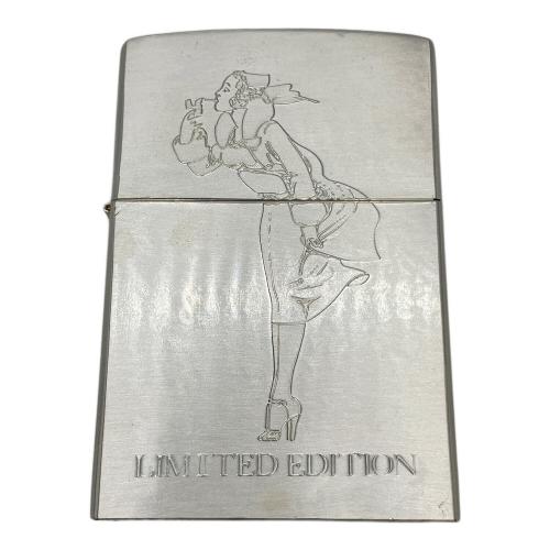 ZIPPO (ジッポ) オイルライター 2000年製 ウィンディ 大型ケース付き