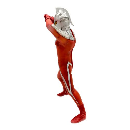 CCP JAPAN 1/6特撮シリーズ Vol.112 ウルトラセブン エメリウム光線（反磁力線Ver.）