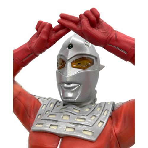 CCP JAPAN 1/6特撮シリーズ Vol.112 ウルトラセブン エメリウム光線（反磁力線Ver.）