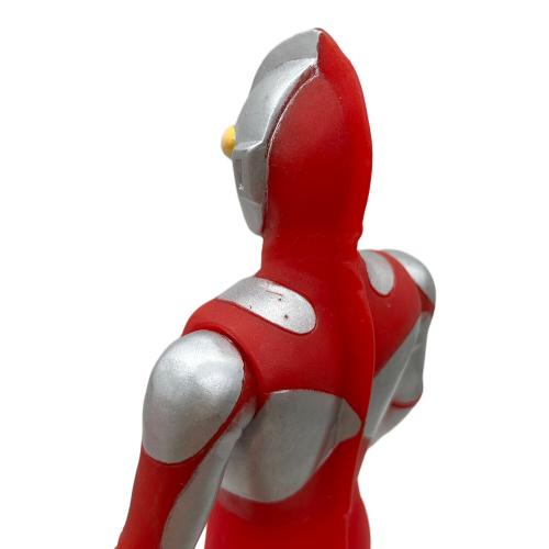 BANDAI バンダイ　ウルトラマンシリーズ ルーツ・オブ・ウルトラマン ソフビフィギュア 第49話「ウルトラの星」