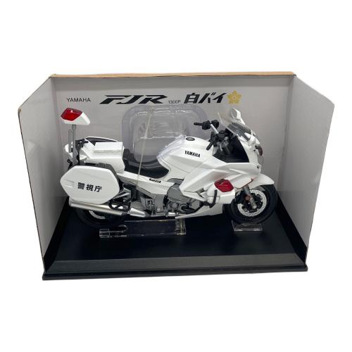 AOSHIMA アオシマ　1/12 完成品バイク CB1300P 白バイ 神奈川県警