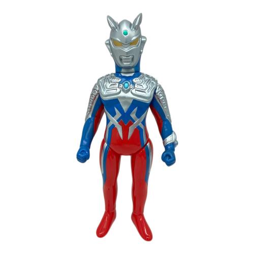 ブルマァク ウルトラマンゼロ 赤成型 銀&青塗装 ソフビフィギュア