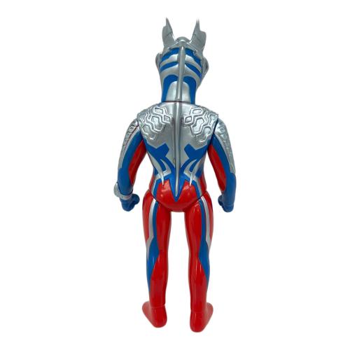 ブルマァク ウルトラマンゼロ 赤成型 銀&青塗装 ソフビフィギュア
