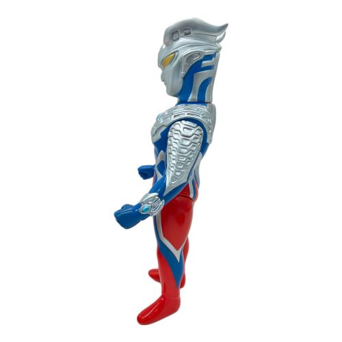 ブルマァク ウルトラマンゼロ 赤成型 銀&青塗装 ソフビフィギュア