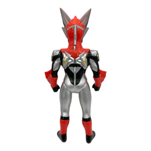 ブルマァク ウルトラマンロッソ ソフビフィギュア