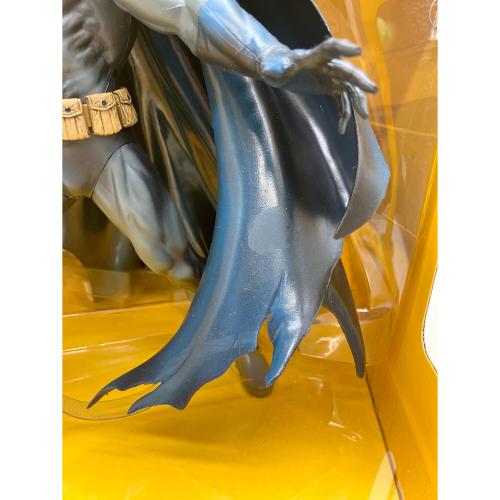 ARTFX バットマン ブルーコスチューム 1/6 完成品