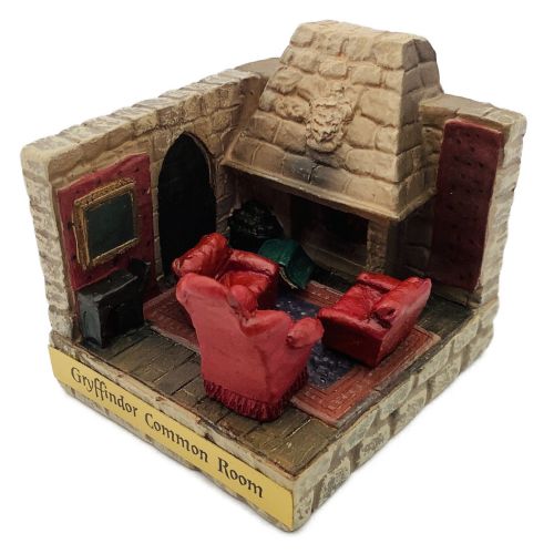 ジオラマ ハリーポッター グリフィンドールの談話室 トレファクonline
