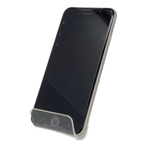 【美品】アップル iPhone11 64GB ホワイト au 新品バッテリー
