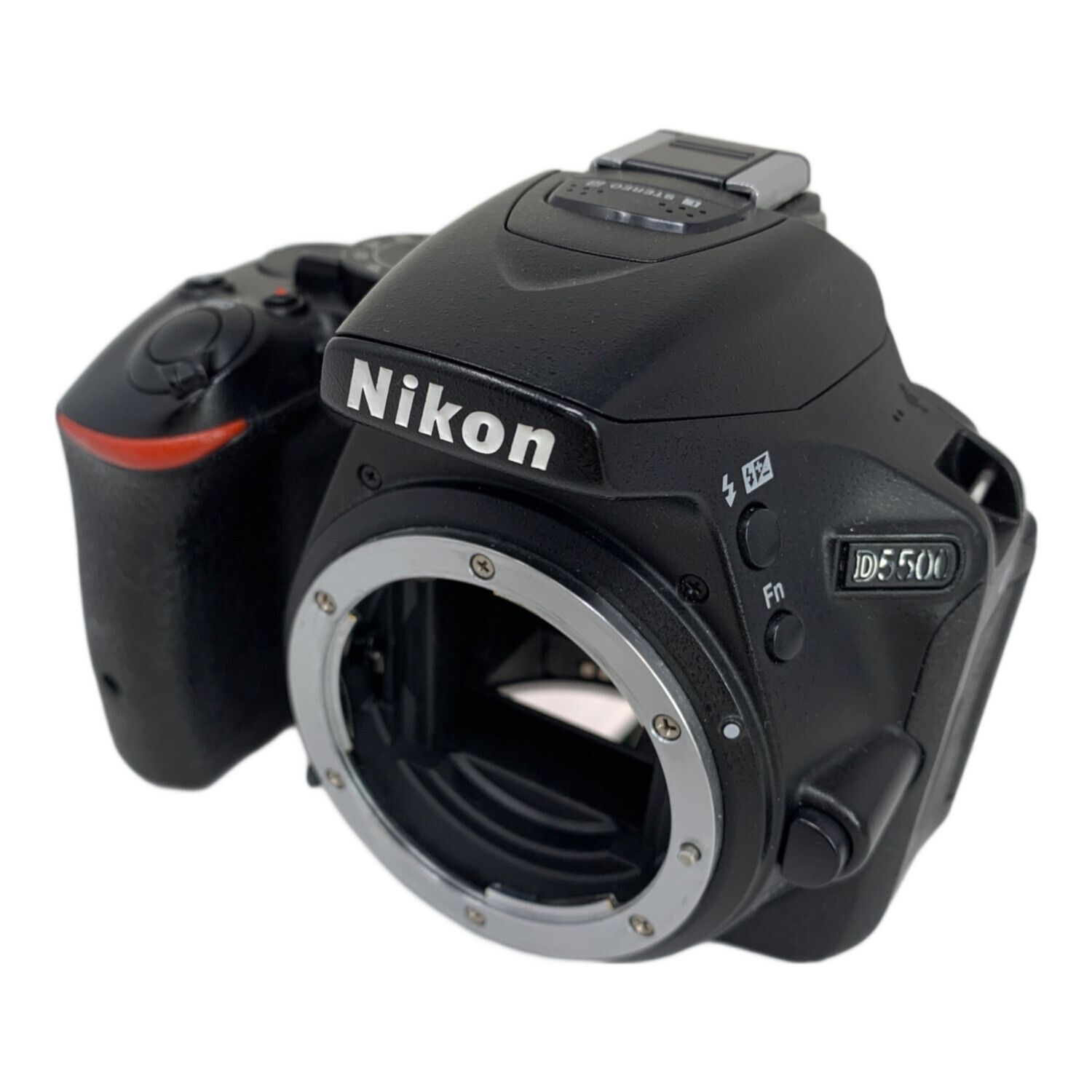 Nikon (ニコン) デジタル一眼レフカメラ ボディのみ ※ファインダーパーツ欠品 ※ファインダー内ホコリ有 D5500 2416万画素 APS-C  専用電池 SDXCカード対応 2118973｜トレファクONLINE