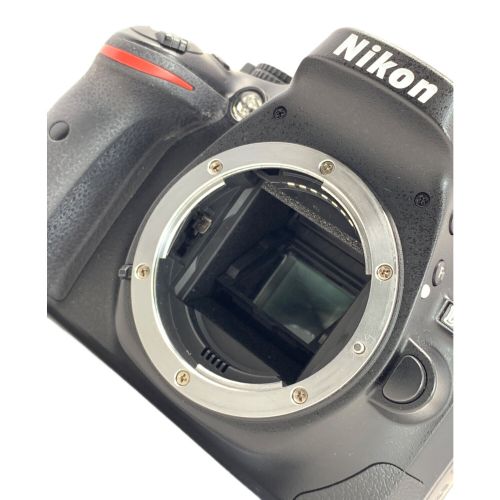 Nikon (ニコン) デジタル一眼レフカメラ 2012年モデル 18-55 VR レンズキット D5200 2410万画素 APS-C 専用電池 SDXCカード対応 2207037