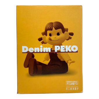 おすわりペコちゃん フィギュア Denim PEKO