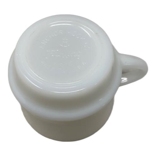 Fire King (ファイヤーキング) マグカップ 刻印：ANCHOR HOCKING Fire-King WARE ゲイファド ストロベリー 1960年代