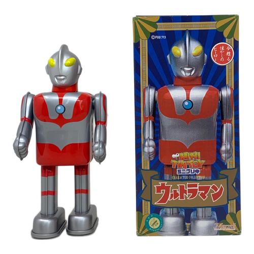 ミニブリキ キャラクターコレクション ウルトラマン