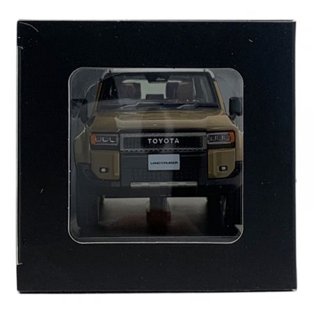ミニカー ランドクルーザー 1/30スケール 2ZC サンド×ライトグレー