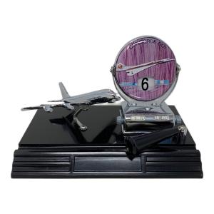 日本航空 卓上回転式カレンダー