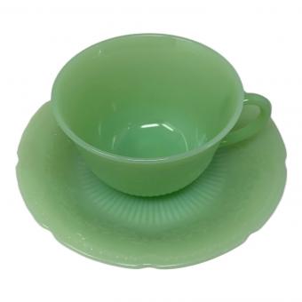 Fire King (ファイヤーキング) カップ&ソーサー 1945～1949年製造 アリス