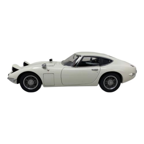 TOYOTA 2000 GT COUPE AUTO art MILLENNIUM