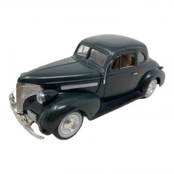 73247 1/24 1939 Chevrolet Coupe dark burgundy モデルカー