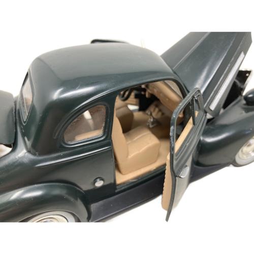 73247 1/24 1939 Chevrolet Coupe dark burgundy モデルカー