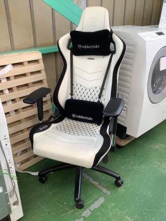 noblechairs (ノーブルチェアーズ) ゲーミングチェア ホワイト×ブラック 239