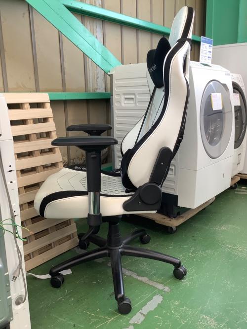 noblechairs (ノーブルチェアーズ) ゲーミングチェア ホワイト×ブラック 239