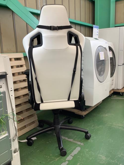 noblechairs (ノーブルチェアーズ) ゲーミングチェア ホワイト×ブラック 239