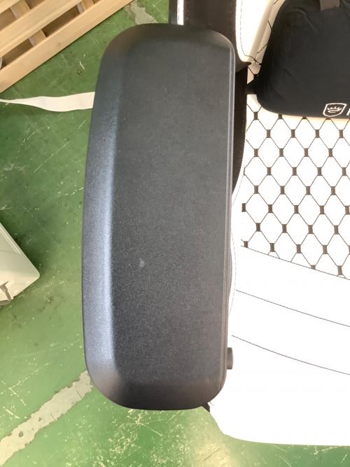 noblechairs (ノーブルチェアーズ) ゲーミングチェア ホワイト×ブラック 239