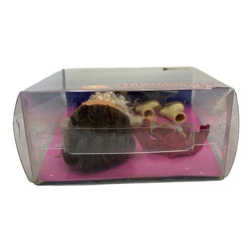 BRATZ (ブラッツ) フィギュア YASMIN