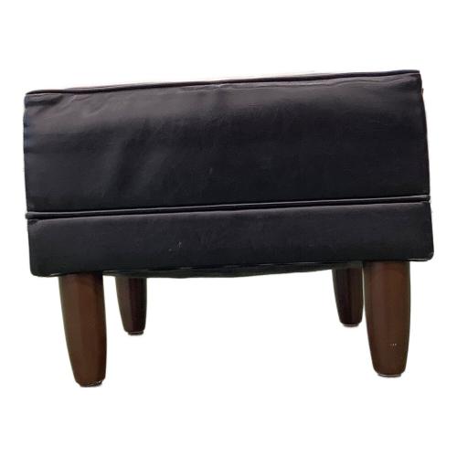 カリモク60 (カリモクロクマル) オットマン ブラック