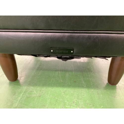 カリモク60 (カリモクロクマル) オットマン ブラック