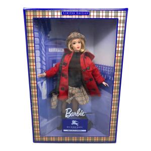 BURBERRY BLUE LABEL (バーバリーロンドンブルーレーベル) バービー人形