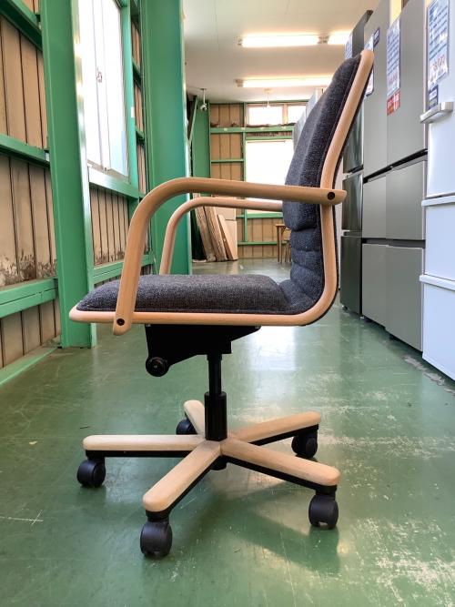 karimoku (カリモク) デスクチェア ポール・グレ×ピュアビーチ 54