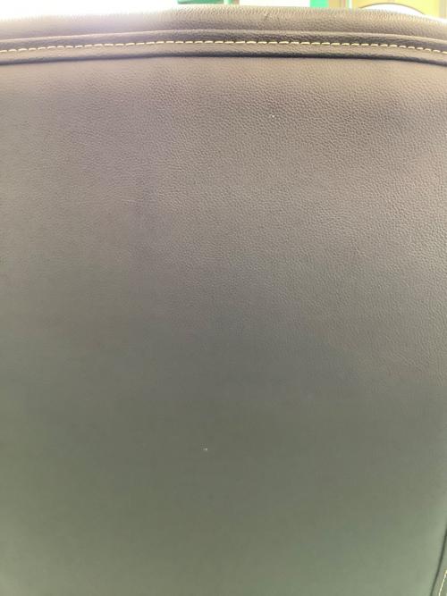 ニトリ オフィスチェア ブラック アクリス