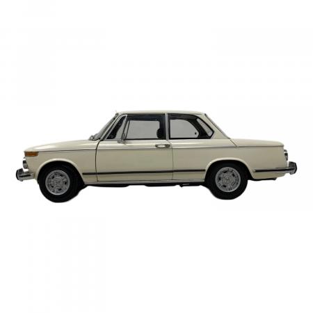 【京商】1/18　BMW2002tii Kyosho 1:18 BMW 2002 TII Orange Diecast Model Metal Car