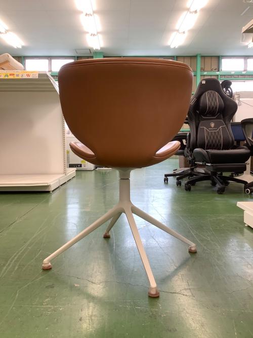 BoConcept (ボーコンセプト) ダイニングチェアー ブラウン×ホワイト 320 Hamilton