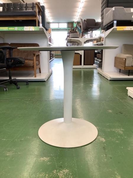 BoConcept (ボーコンセプト) ダイニングテーブル ホワイト 320