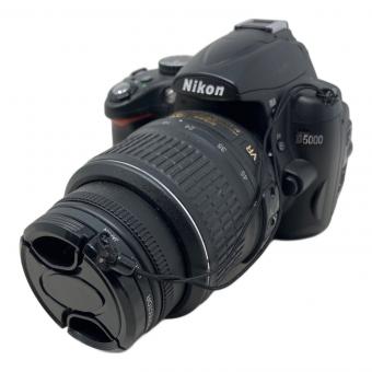 Nikon (ニコン) デジタル一眼レフカメラ D5000 レンズ:NIKKOR AF-S 18-55mm  ※画面ヤケ有