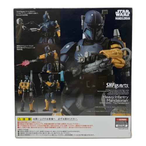 BANDAI (バンダイ) 重歩兵マンダロリアン(STAR WARS：(The Mandalorian) フィギュア S.H.Figuarts