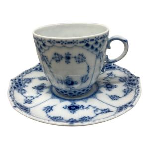 ROYAL COPENHAGEN (ロイヤル・コペンハーゲン) カップ&ソーサー ブルーフルーテッド・ハーフレース
