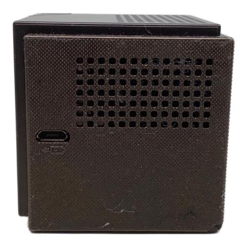 SK telecom 小型レーザープロジェクター LB-UH6CB 2015年製 ※本体ベタつき・欠け有