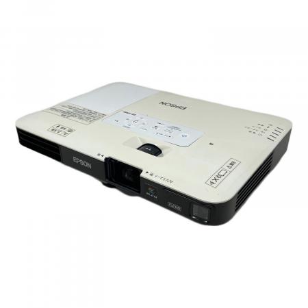 EPSON プロジェクター EB-1795F EB-1795F｜LCDプロジェクター5000lm未満｜イベント映像事業｜映像センター
