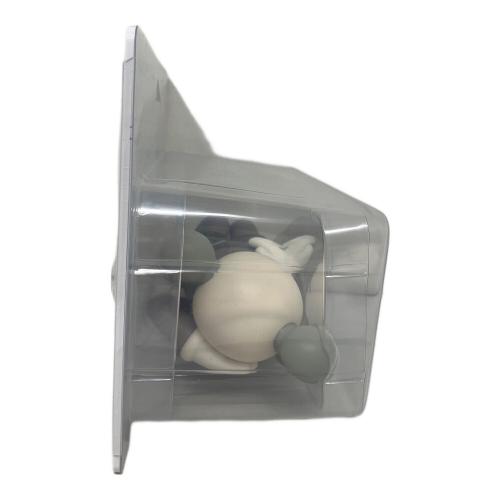 Kaws Holiday Japan9.5インチフィギュア フィギュア