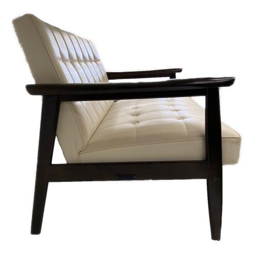 カリモク60 (カリモクロクマル) 2人掛けソファー 112 アイボリー Kチェア