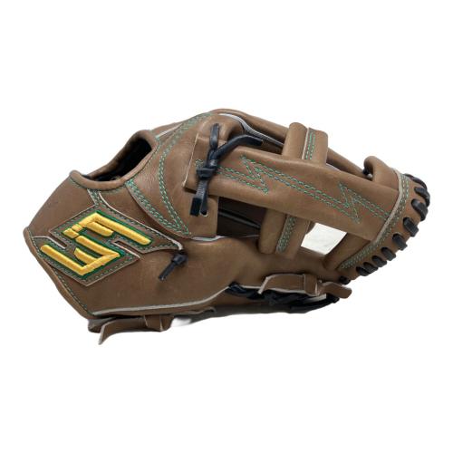 D-QUEST (ディークエスト) F601 グローブ FIVE