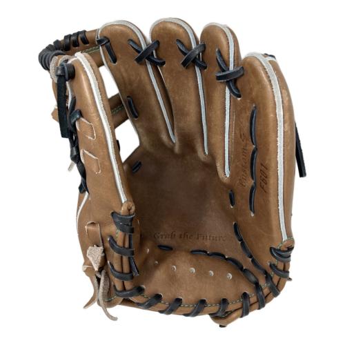 D-QUEST (ディークエスト) F601 グローブ FIVE